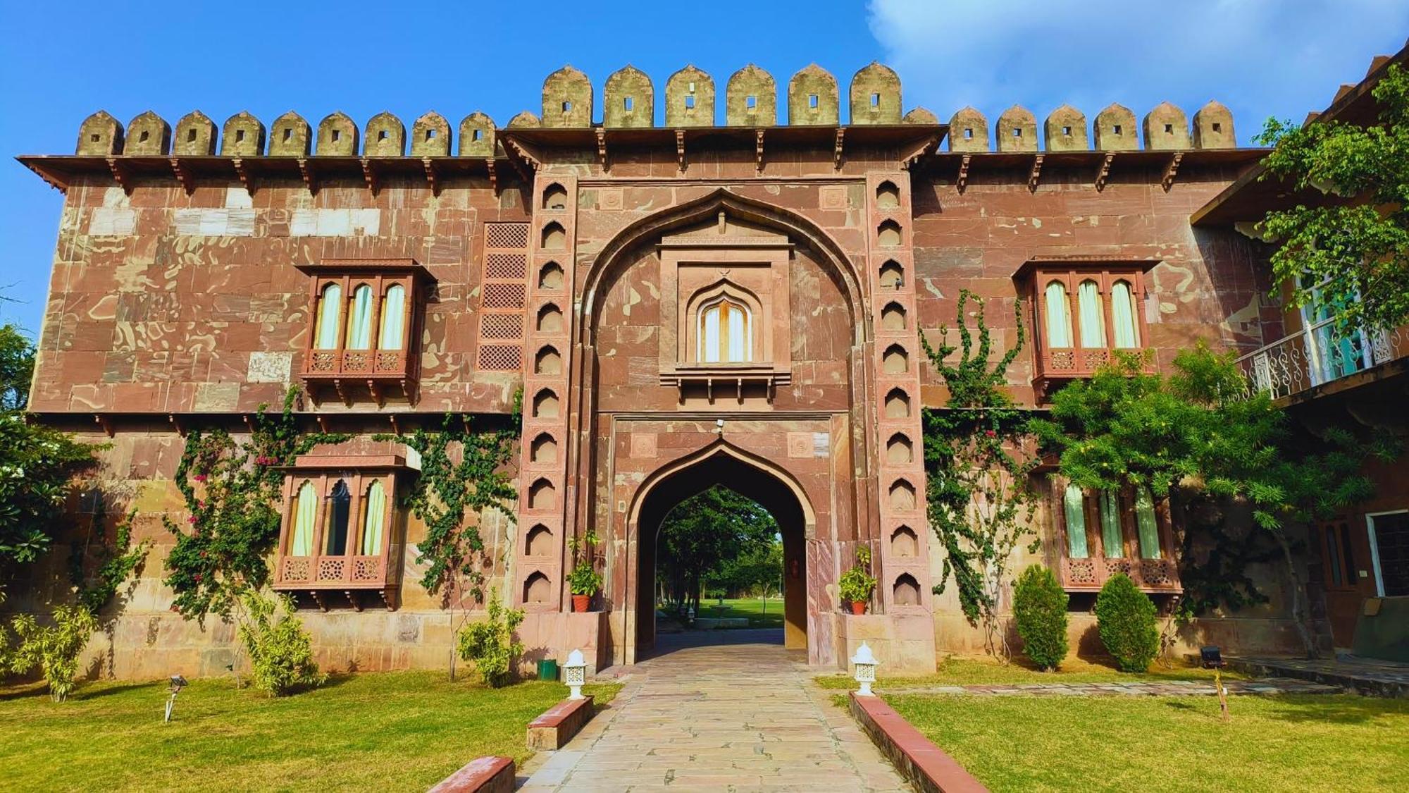 Pushkar Fort - Luxury Heritage Resort מראה חיצוני תמונה