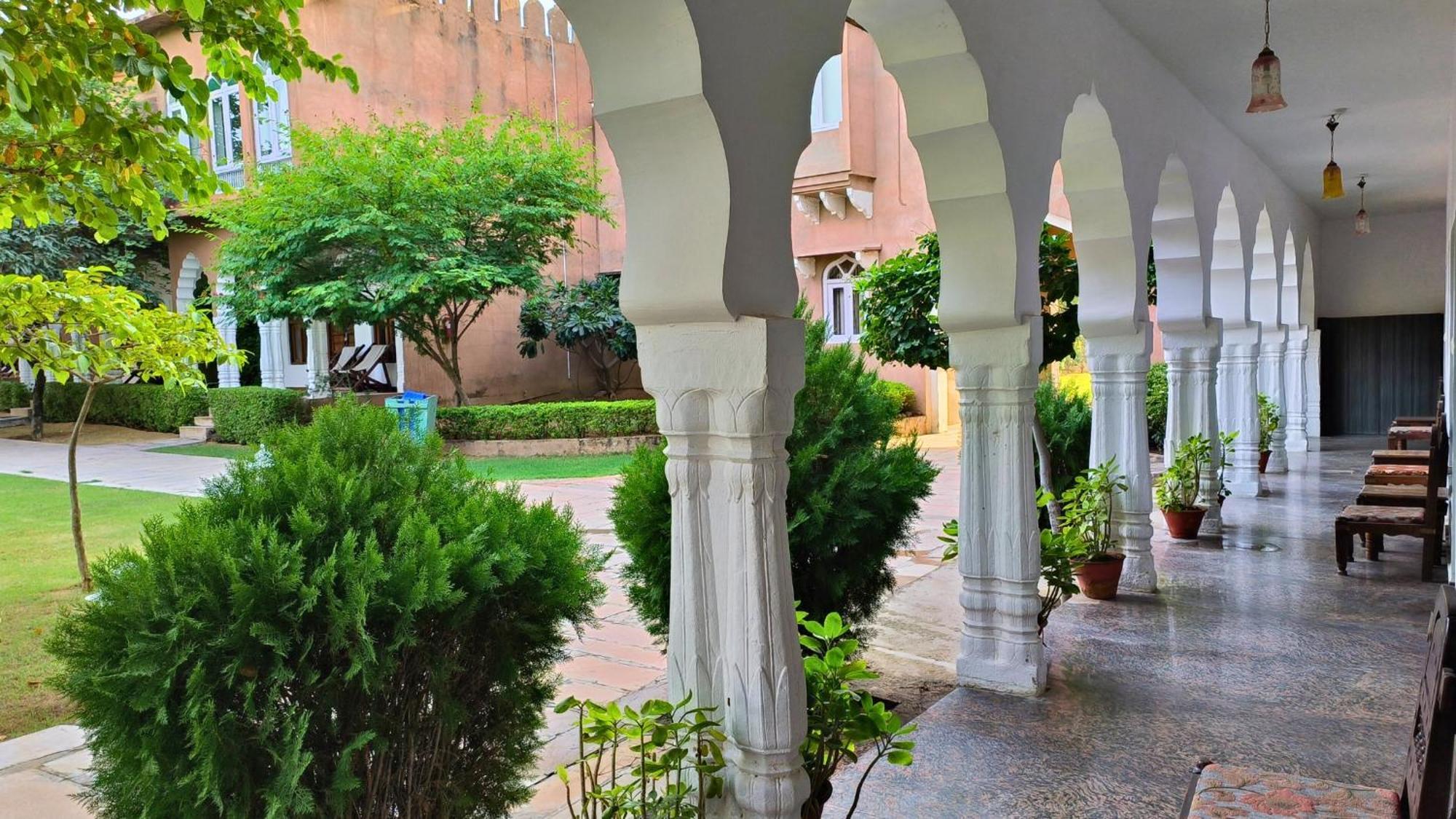 Pushkar Fort - Luxury Heritage Resort מראה חיצוני תמונה